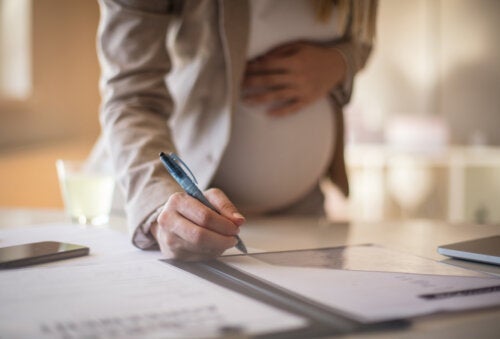 Arbeiten in der Schwangerschaft: Do's und Don'ts